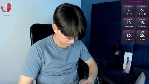 Snapshot of remiblythe chatting on March 11, 2025, 8:31 pm RemiBlythe online show from March 11, 2025, 8:31 pm