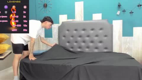 Snapshot of rhaegal_hot chatting on December 21, 2024, 2:37 pm Rhaegal online show from December 21, 2024, 2:37 pm