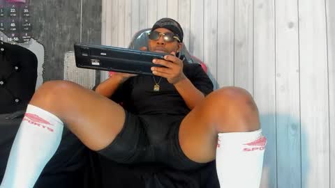 RicoBrowm online show from January 29, 2025, 3:44 am