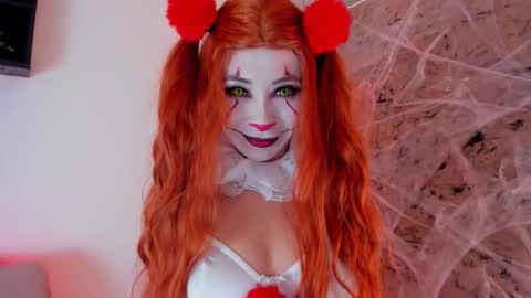 Snapshot of riley_bensongh chatting on October 25, 2025, 10:37 pm Riley online show from October 25, 2025, 10:37 pm