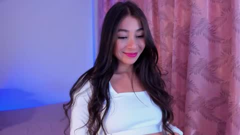 Snapshot of riley_bensongh chatting on February 5, 2026, 10:03 pm Riley online show from February 5, 2026, 10:03 pm