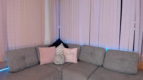 Snapshot of riley_leen chatting on March 12, 2025, 11:54 pm Riley leen online show from March 12, 2025, 11:54 pm