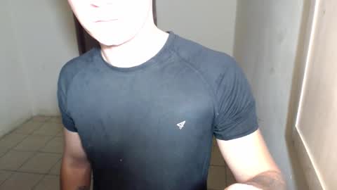 Snapshot of roastingcorn chatting on March 2, 2026, 2:36 am RoastingCorn online show from March 2, 2026, 2:36 am