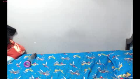 robert_kingg online show from February 12, 2026, 11:49 am