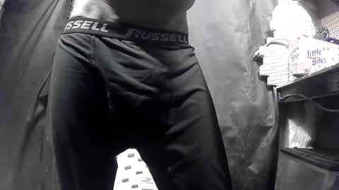 robinBankzs online show from February 26, 2025, 1:32 am