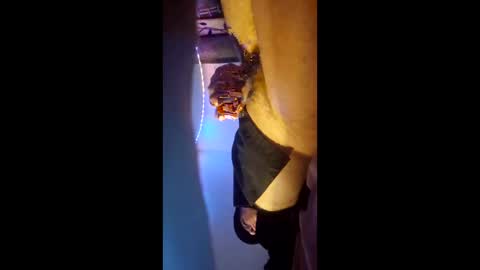 ronnieditzy online show from March 9, 2026, 6:23 pm