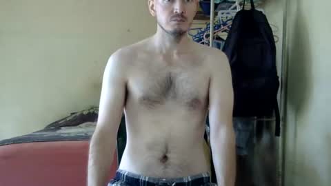 Snapshot of ronniemaster chatting on October 12, 2025, 7:46 pm ronniemaster online show from October 12, 2025, 7:46 pm