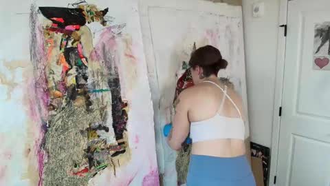 Snapshot of rosaliecaine chatting on October 27, 2025, 8:24 pm Rosalie Caine online show from October 27, 2025, 8:24 pm