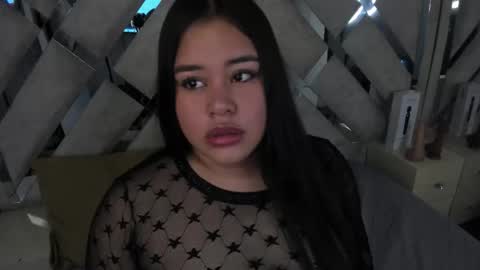 Snapshot of rose_nova_ chatting on January 18, 2026, 7:50 pm Rose 3 online show from January 18, 2026, 7:50 pm