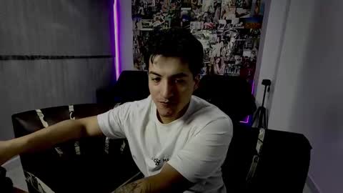 Snapshot of roseandviktor23 chatting on October 11, 2025, 11:14 pm Rose Sins and Don Viktor online show from October 11, 2025, 11:14 pm