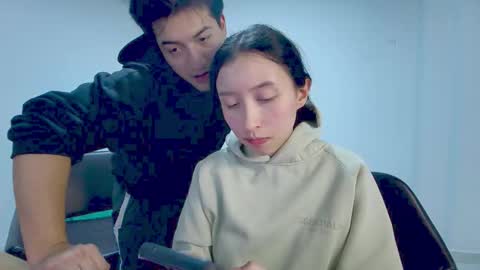 Snapshot of roseandviktor23 chatting on November 24, 2025, 11:48 pm Rose Sins and Don Viktor online show from November 24, 2025, 11:48 pm