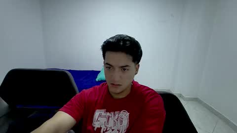 Snapshot of roseandviktor23 chatting on February 3, 2026, 11:15 am Rose Sins and Don Viktor online show from February 3, 2026, 11:15 am