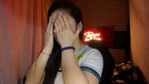 Snapshot of rosse_25 chatting on February 22, 2026, 9:08 am Would you like to help me with supplementation and sports suits so I can compete in powerlifting online show from February 22, 2026, 9:08 am