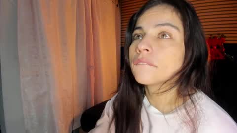 Snapshot of rosse_25 chatting on March 2, 2026, 12:34 pm Would you like to help me with supplementation and sports suits so I can compete in powerlifting online show from March 2, 2026, 12:34 pm