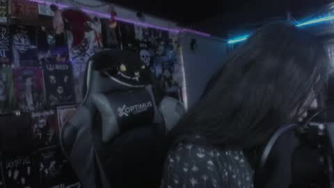 Snapshot of rotten_dreams chatting on March 8, 2025, 12:20 pm rot online show from March 8, 2025, 12:20 pm