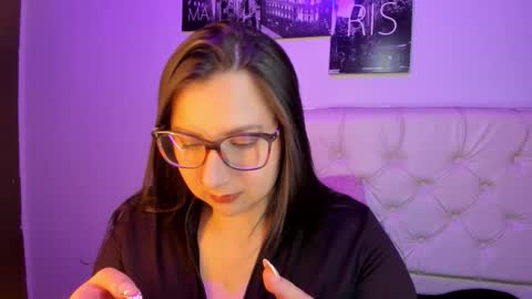 Roxanne Bail online show from March 6, 2026, 4:31 am