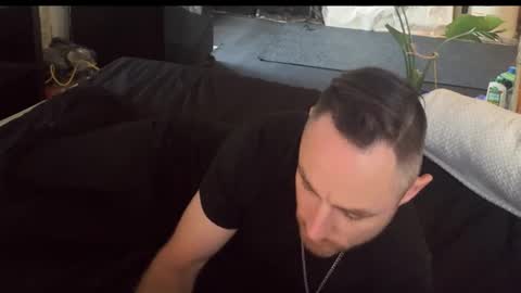 Ryan Jizz online show from November 12, 2025, 11:36 pm