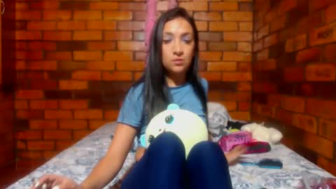 Snapshot of sabrina_v_ chatting on March 7, 2025, 10:13 am Sabrina online show from March 7, 2025, 10:13 am