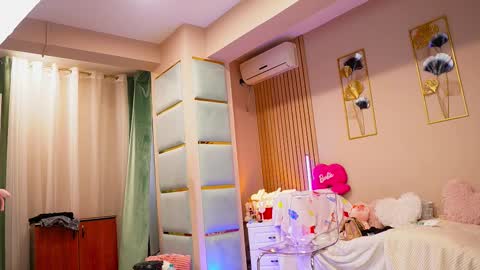 Snapshot of sabrinajadex chatting on February 3, 2026, 5:38 am SabrinaJade online show from February 3, 2026, 5:38 am