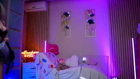 Snapshot of sabrinajadex chatting on February 8, 2026, 6:06 am SabrinaJade online show from February 8, 2026, 6:06 am