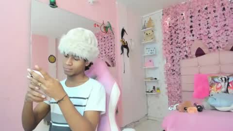 Snapshot of sack_wink chatting on September 24, 2025, 10:13 pm sack_wink online show from September 24, 2025, 10:13 pm