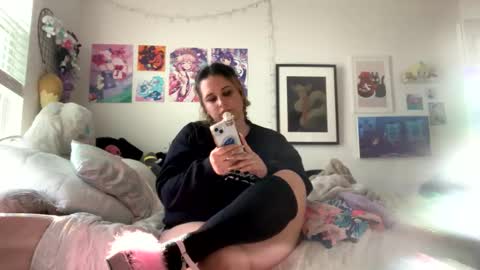 sweet angel baby  online show from October 13, 2025, 8:53 pm