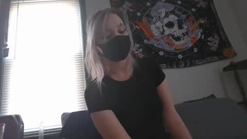 Snapshot of salem_veil chatting on February 28, 2026, 8:10 pm Salem Veil online show from February 28, 2026, 8:10 pm