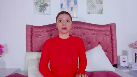 Snapshot of salo_guzman chatting on January 4, 2025, 1:10 pm Salo online show from January 4, 2025, 1:10 pm