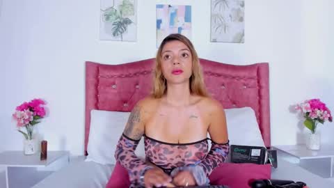 Snapshot of salo_guzman chatting on February 3, 2025, 1:40 pm Salo online show from February 3, 2025, 1:40 pm