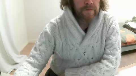 Snapshot of saltimbanquier chatting on February 4, 2025, 8:13 am Saltimbanquier Salt ou Banquier online show from February 4, 2025, 8:13 am