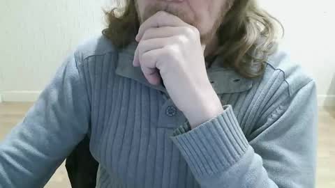 Snapshot of saltimbanquier chatting on January 10, 2026, 9:30 pm Saltimbanquier Salt ou Banquier online show from January 10, 2026, 9:30 pm