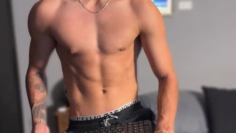 Salvatore online show from March 2, 2026, 5:08 am