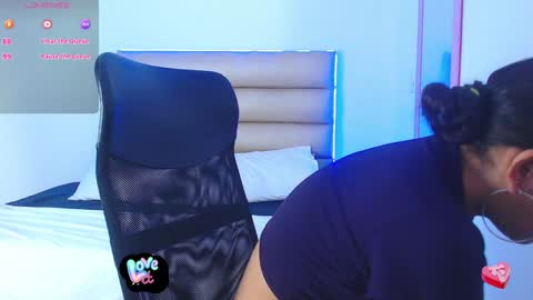 Snapshot of samantha__hot0 chatting on December 4, 2024, 2:31 am Sammy online show from December 4, 2024, 2:31 am