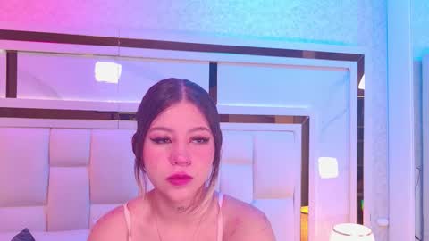 samanthaa_sm online show from February 1, 2026, 12:15 pm