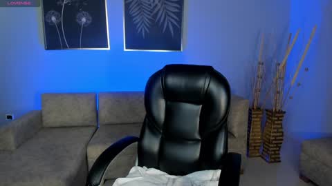 Samantha Klein online show from January 28, 2025, 3:47 am