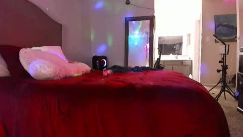 Yaya online show from February 4, 2026, 1:22 am