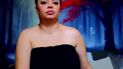 Snapshot of samiraevans chatting on February 8, 2026, 8:56 pm online show from February 8, 2026, 8:56 pm