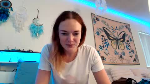 Snapshot of samreignsxxx chatting on September 12, 2025, 11:15 pm samreignsxxx online show from September 12, 2025, 11:15 pm