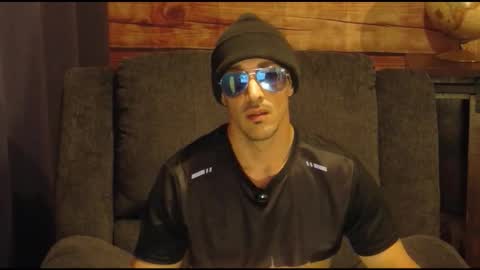 samueldixky online show from November 5, 2025, 1:49 am