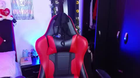 sandraossa online show from February 7, 2026, 8:56 pm