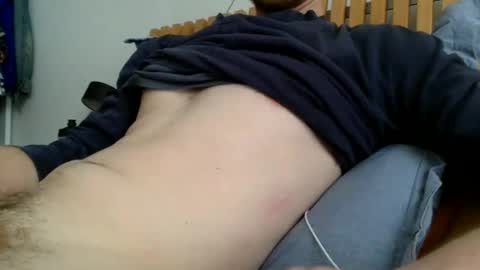 Snapshot of sansha1305 chatting on February 2, 2026, 5:33 pm sansha1305 online show from February 2, 2026, 5:33 pm