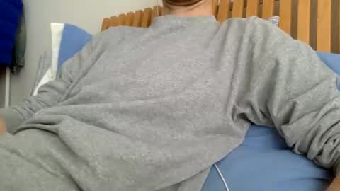 Snapshot of sansha1305 chatting on February 19, 2026, 4:36 pm sansha1305 online show from February 19, 2026, 4:36 pm