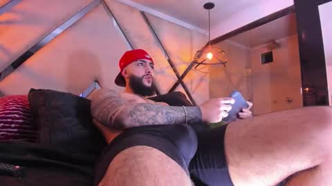 Snapshot of santiagohincapiie chatting on February 24, 2026, 4:54 am Santiago Hincapiie online show from February 24, 2026, 4:54 am