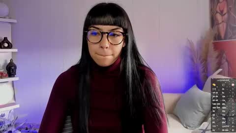 Sara online show from September 12, 2025, 7:14 pm