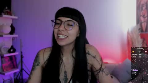 Sara online show from October 18, 2025, 4:30 pm