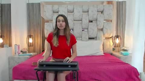 Snapshot of saraandjhony chatting on December 9, 2024, 4:37 pm saraANDyoni online show from December 9, 2024, 4:37 pm