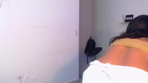 SARAHGIL online show from February 5, 2025, 1:47 am