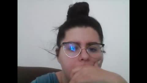 Snapshot of sarahkrystal chatting on February 25, 2026, 7:51 am sarahkrystal online show from February 25, 2026, 7:51 am