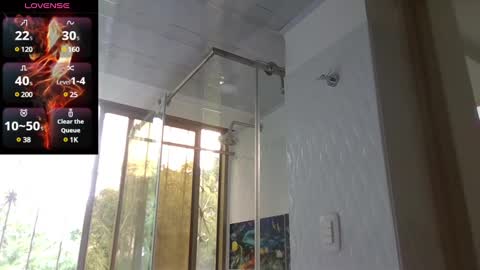 Snapshot of saramartinez100 chatting on December 19, 2024, 6:45 pm sara martinez online show from December 19, 2024, 6:45 pm