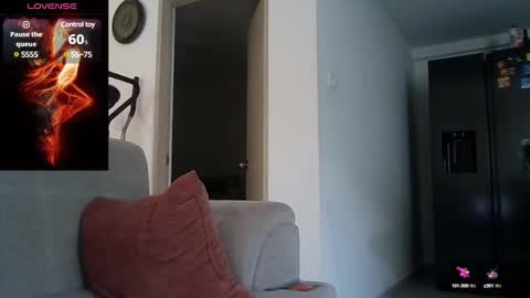 Snapshot of saramartinez100 chatting on January 16, 2025, 5:33 pm sara martinez online show from January 16, 2025, 5:33 pm